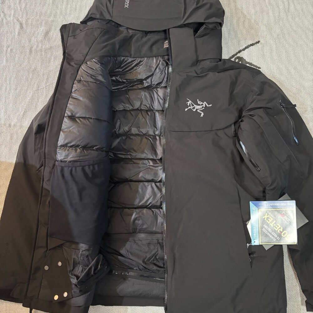 Arc'teryx black men's down jacket, size L